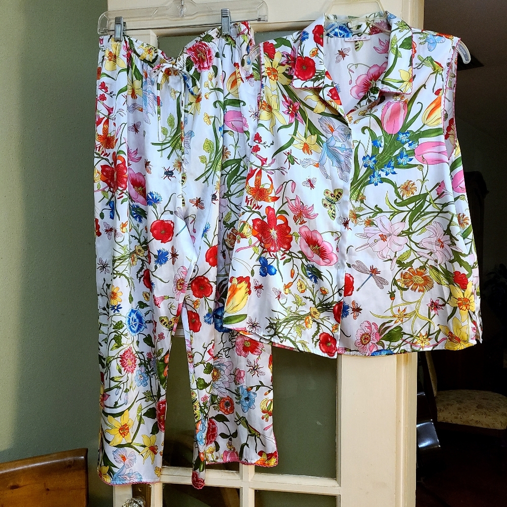 Cruz Brand Satin Floral Pajama Set, Sz M/L